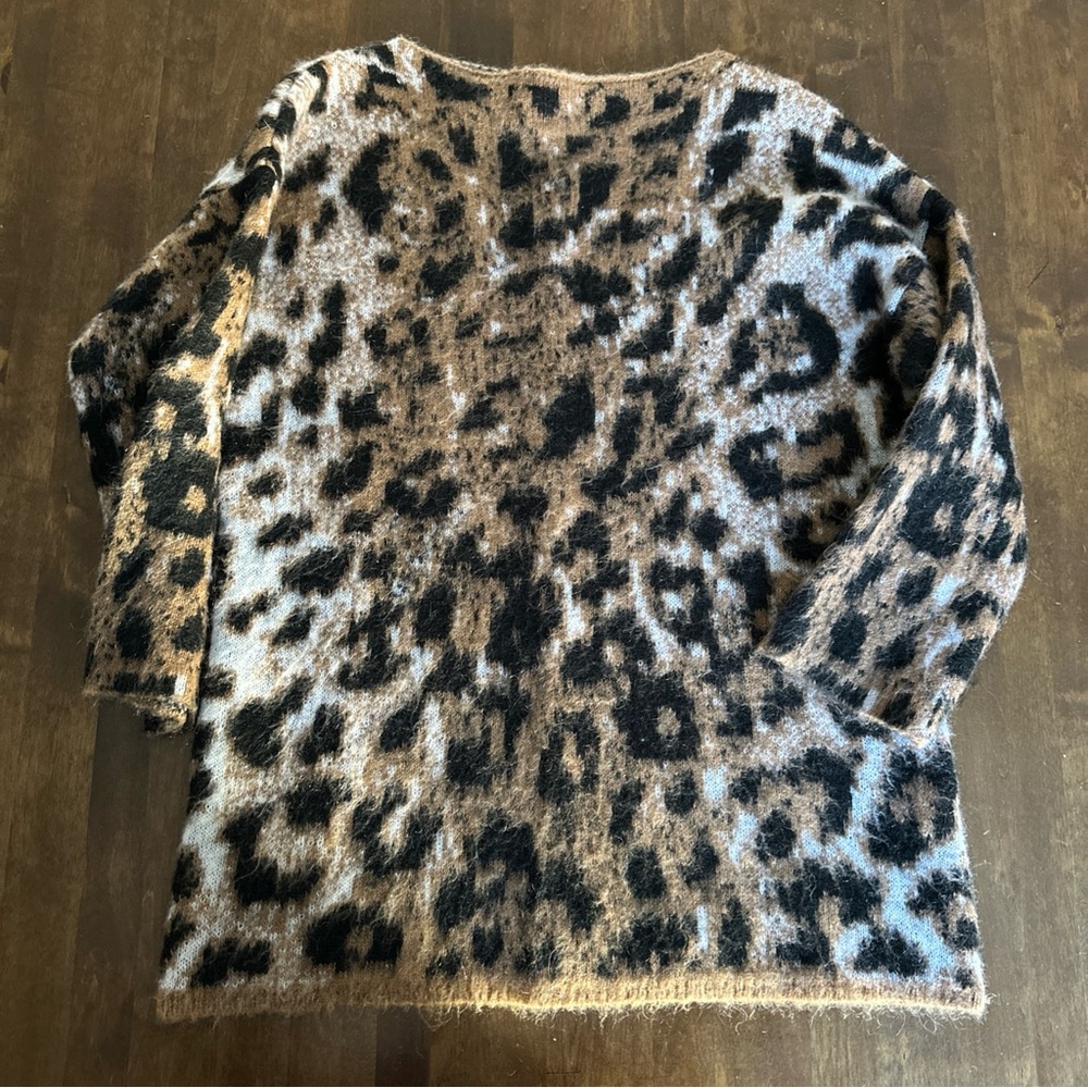 Lineamaglia Boatneck Wool‎ Blend Pullover Sweater Italy Size M Cheetah Animal 🤎